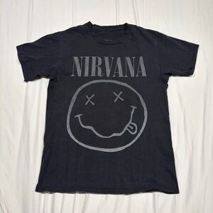 Nirvana Shirt medium